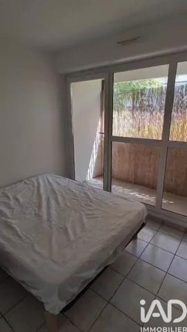 Location studio 10 m² Pontoise