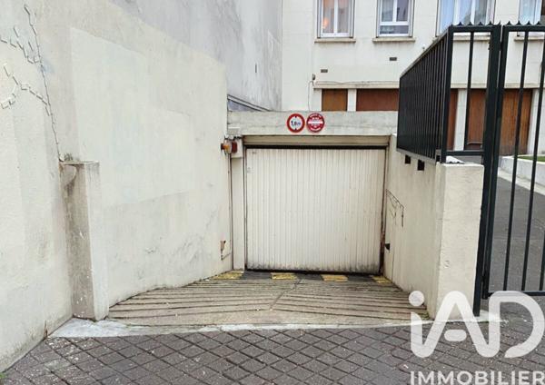 Parking à vendre 11 m² Paris 11