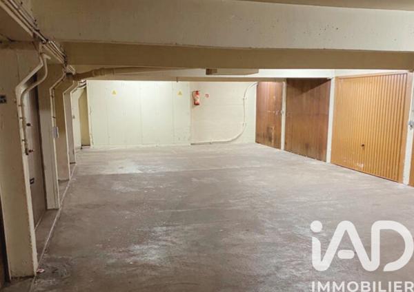 Parking à vendre 11 m² Paris 11