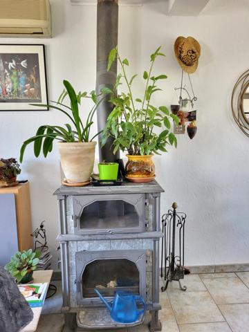 Maison 7 pièces au calme sur grand terrain arboré. CALME ABSOLU ! Vue exceptionnelle !