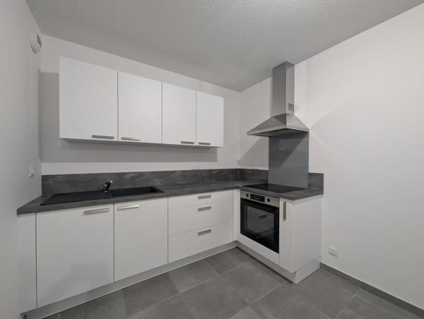 Location / Appartement T2