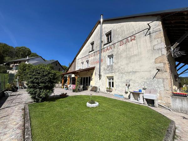 Grande Maison  Familiale Plateau D Hauteville 6 pièces 4 chambres