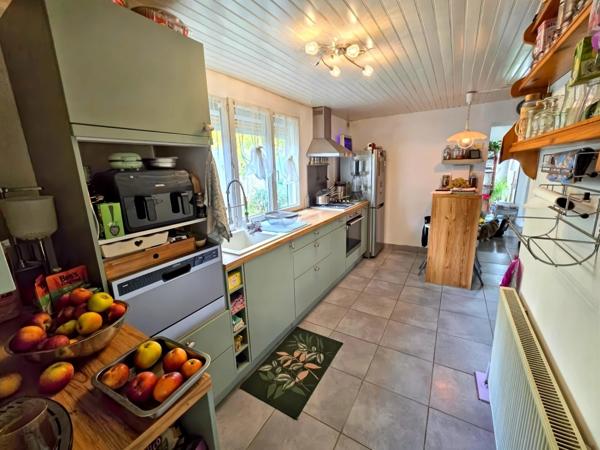 HIRSON (02) - 🏡 Vente maison individuelle, semi-plain-pied, avec garage 🚗 et plus de 24 ares de terrain ☘️