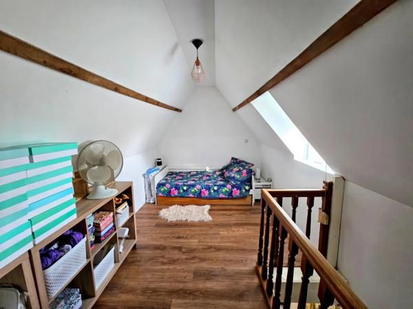 HIRSON (02) - 🏡 Vente maison individuelle, semi-plain-pied, avec garage 🚗 et plus de 24 ares de terrain ☘️