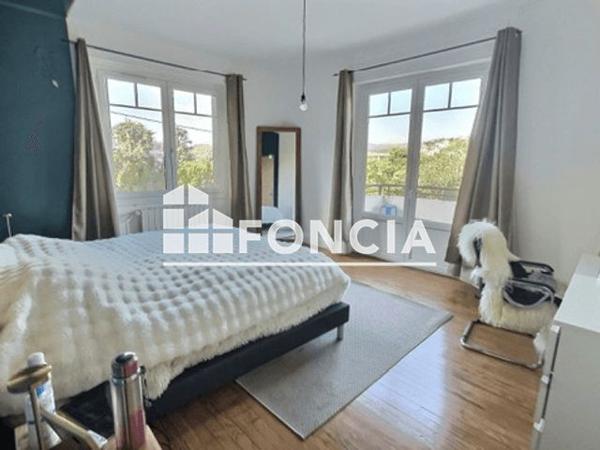 À vendre Maison 6 pièces 170 m² - Rive-de-gier 42800