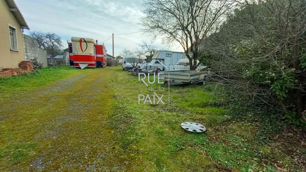 86100 CHATELLERAULT Terrain Chatellerault 2416 m2