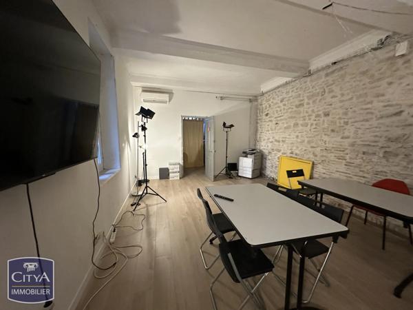 Immeuble à vendre 300m² Nîmes (30000)