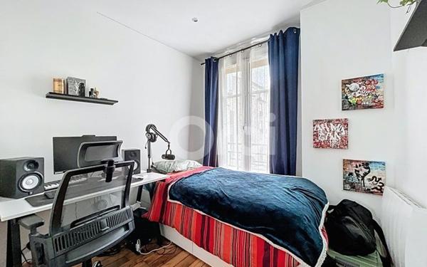 Appartement à vendre    4 pièces • 69,25 m2 Paris 15