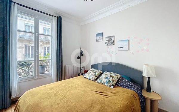 Appartement à vendre    4 pièces • 69,25 m2 Paris 15