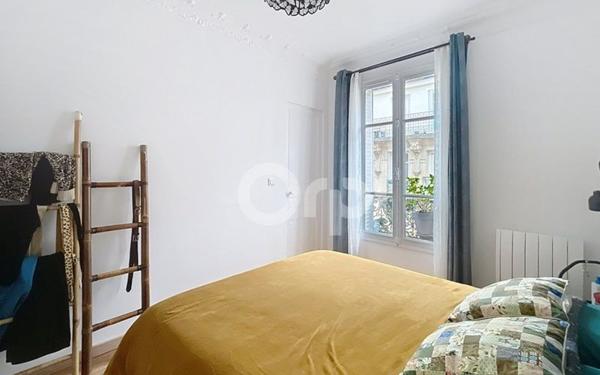 Appartement à vendre    4 pièces • 69,25 m2 Paris 15