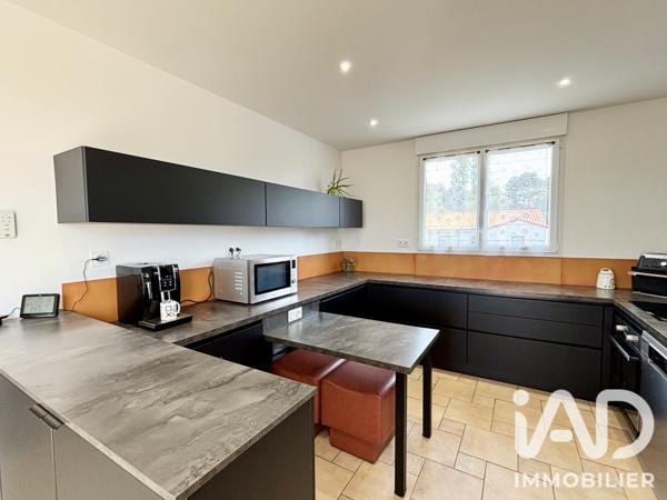 Maison à vendre 7 pièces 134 m² Beaupréau-en-Mauges