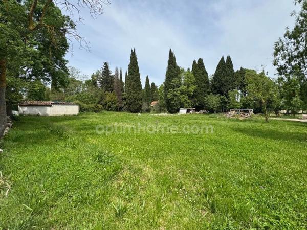 Ensemble immobilier à SAINT REMY DE PROVENCE