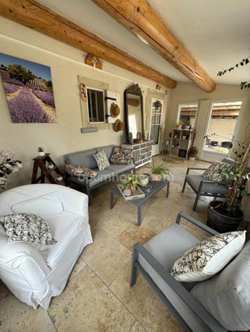 Ensemble immobilier à SAINT REMY DE PROVENCE