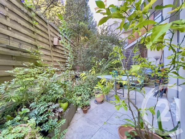 Appartement T3 à vendre  3 pièces - 60 m 2   VILLEURBANNE  - 69