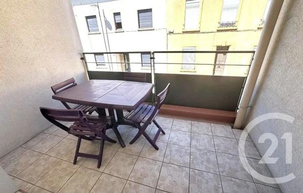 Appartement T3 à vendre  3 pièces - 60 m 2   VILLEURBANNE  - 69