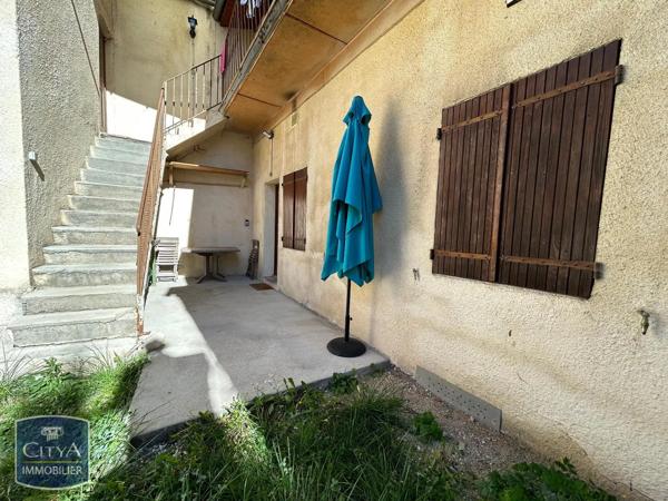 Appartement à louer 2 pièces 42.2m² Oyonnax (01100)