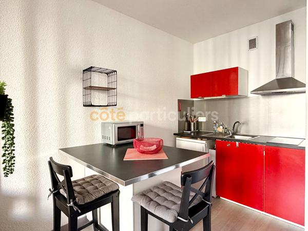 Location
                Appartement28,67 m² - 1 Pièce -
                    CLERMONT FERRAND (63000)