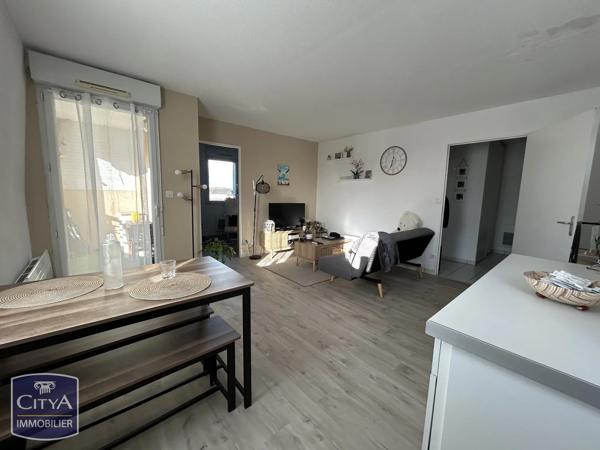 Appartement à vendre 2 pièces 52m² Ruaudin (72230)
