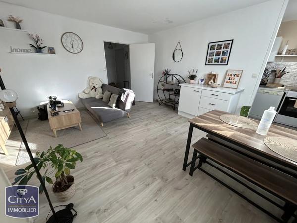 Appartement à vendre 2 pièces 52m² Ruaudin (72230)