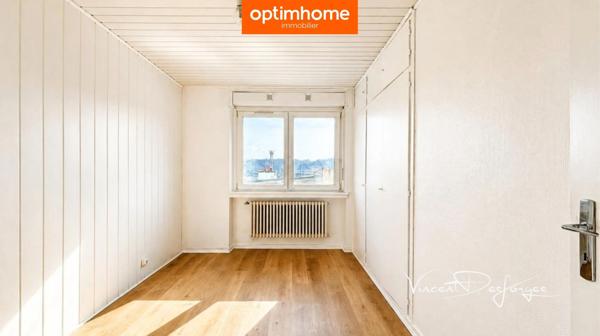 Actif patrimonial composé d’une pharmacie et de 6 appartements