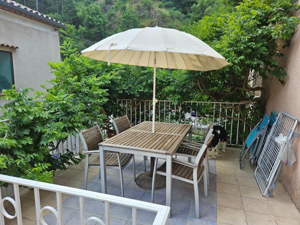 Maison comprenant 3 appartements entièrement rénovés