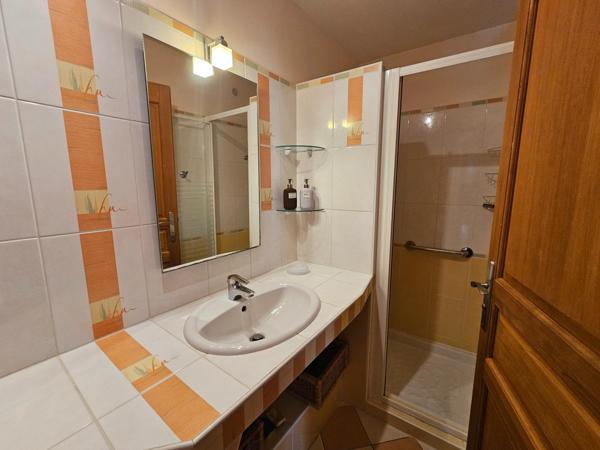 Maison comprenant 3 appartements entièrement rénovés