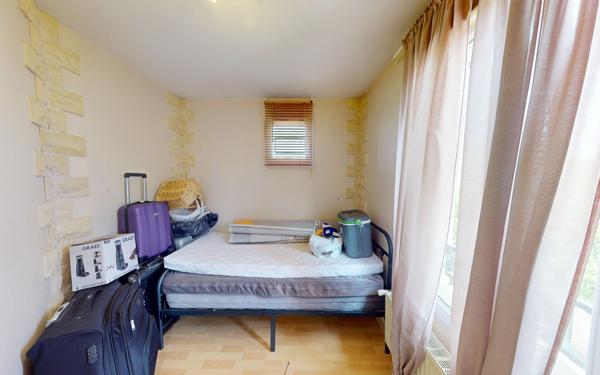 Maison à vendre    4 pièces •  Vaulx-en-Velin