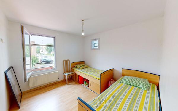 Maison à vendre    4 pièces •  Vaulx-en-Velin