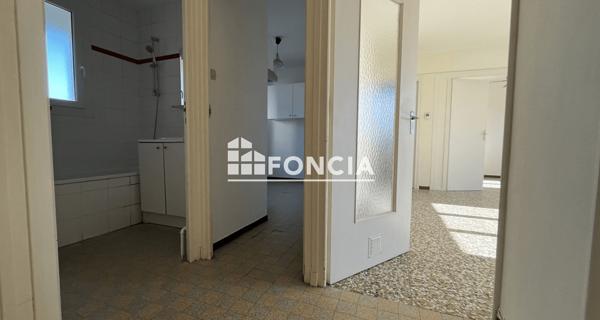 Location Appartement 4 pièces 61.3 m² - Meylan 38240