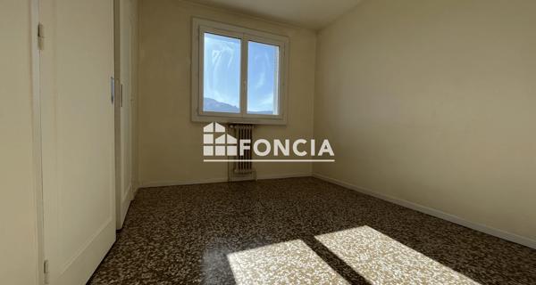 Location Appartement 4 pièces 61.3 m² - Meylan 38240