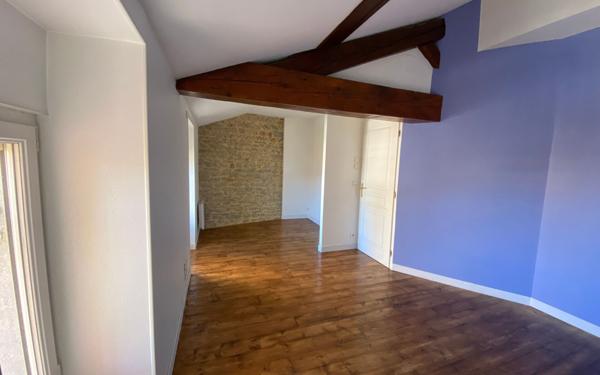 Maison à vendre    7 pièces • 267 m2 Bourg-en-Bresse