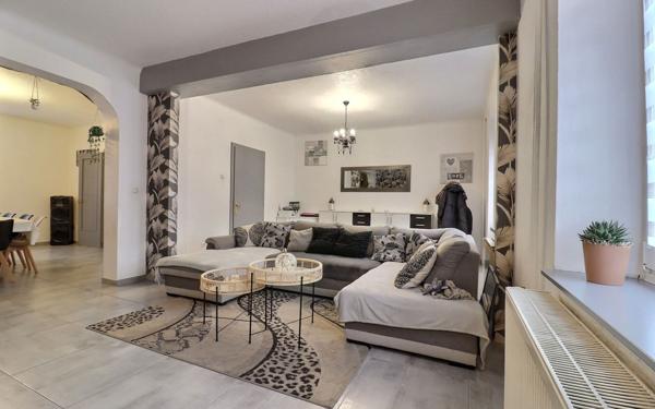 Maison à vendre    6 pièces •  Petite-Rosselle