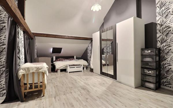 Maison à vendre    6 pièces •  Petite-Rosselle