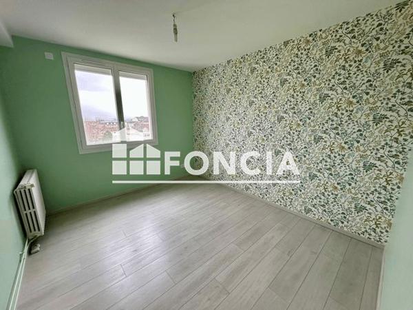 Location Appartement 4 pièces 77.63 m² - Limoges 87100