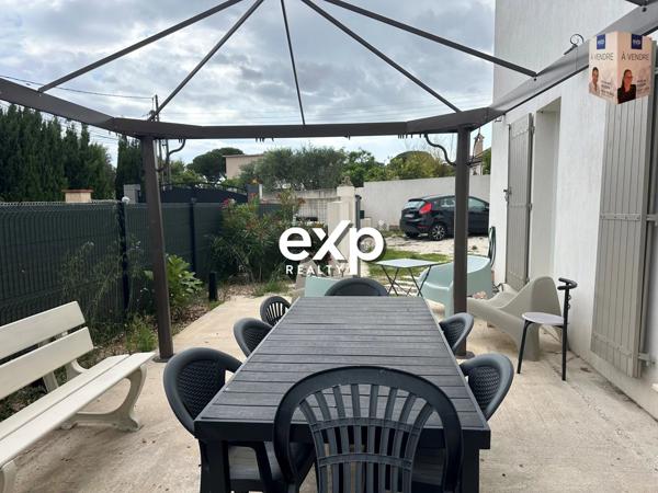 Maison - villa T4  - garage - terrasse - jardin / quartier Bonnes herbes