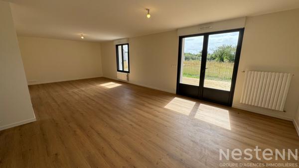 QUIBERON - Vente maison de 165m² entièrement rénovée avec sous-sol côté Baie