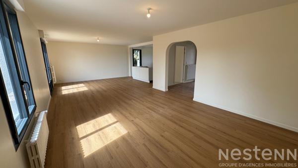 QUIBERON - Vente maison de 165m² entièrement rénovée avec sous-sol côté Baie