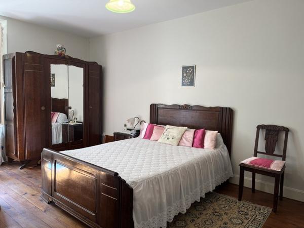 Immeuble à vendre |  Mirepoix |  463 m²