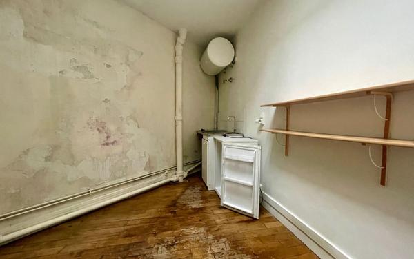 Appartement à vendre    1 pièce • 10,25 m2 Paris 11