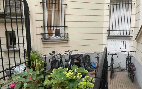 Appartement à vendre    1 pièce • 10,25 m2 Paris 11