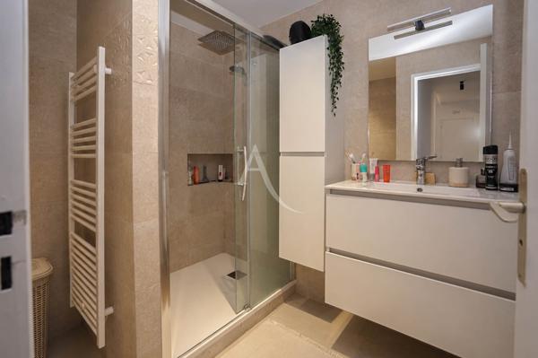 Appartement Pau Centre, T3, 2 chambres, Ascenseur, Garage