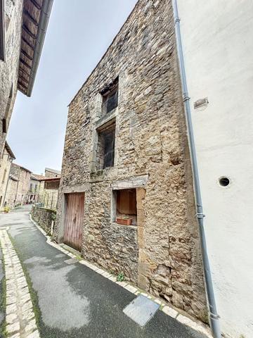 Saint-Rome-de-Tarn (12490) Ancienne grange en pierres à transformer en habitation