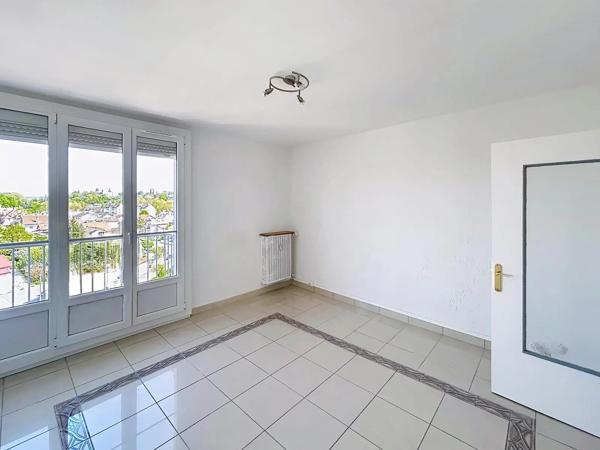 Appartement à vendre 3 pièces 54m² Montbéliard (25200)