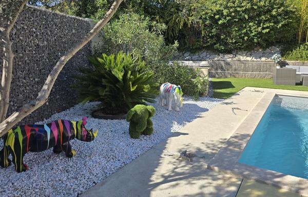 Plain-pied, 3 chambres, piscine, jacuzzi