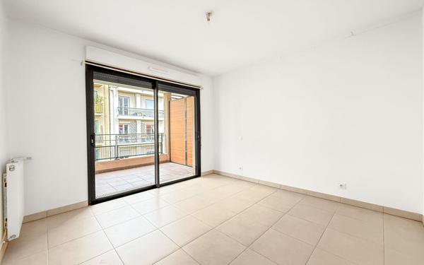Appartement à vendre    1 pièce • 35 m2 Nice