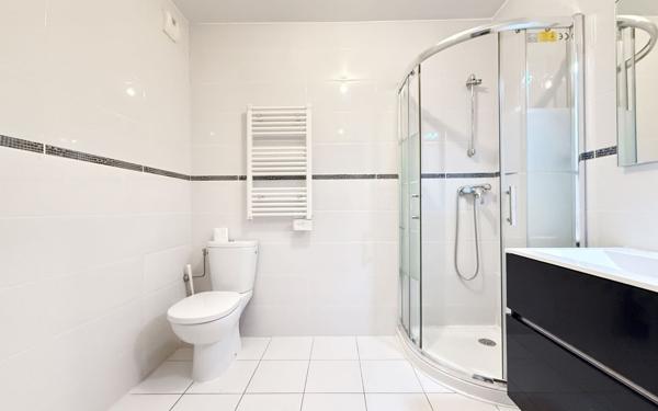 Appartement à vendre    1 pièce • 35 m2 Nice