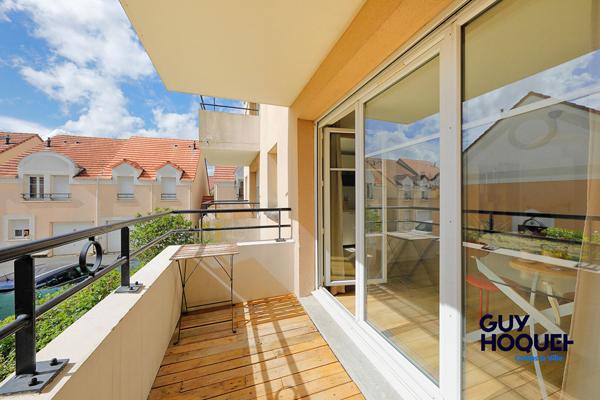 VENTE d'un appartement 3 pièces (58m²) à COMBS LA VILLE
