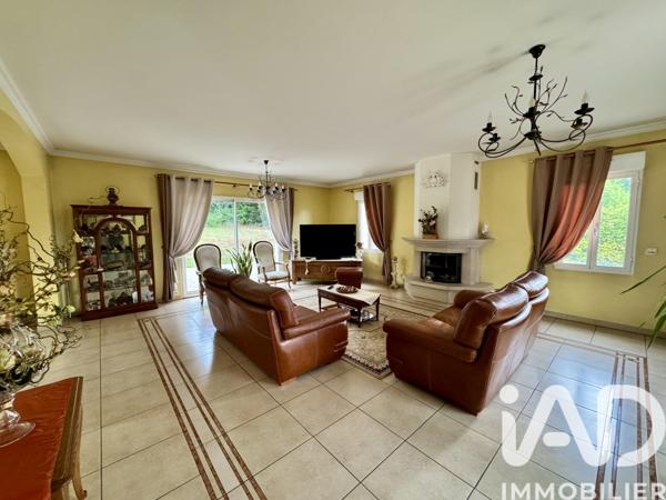 Maison à vendre 7 pièces 273 m² Orsay