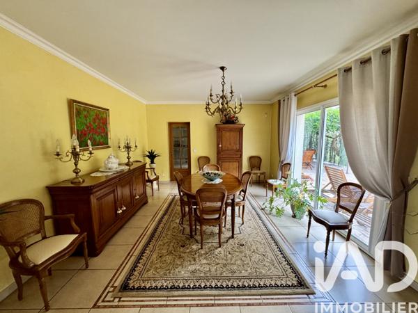 Maison à vendre 7 pièces 273 m² Orsay