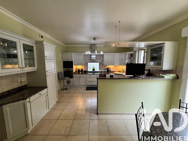 Maison à vendre 7 pièces 273 m² Orsay